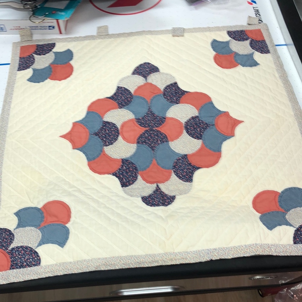 VINTAGE HANDMADE Patchwork Quilt WALL HANGING